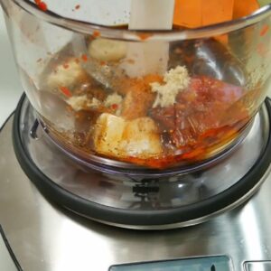 xay các nguyên liệu đã chuẩn bị