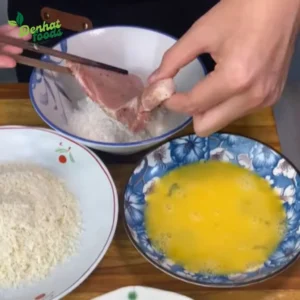 Cách làm món thịt heo chiên xù ngon kiểu Hàn Quốc