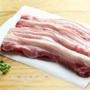 Giá thịt heo tại TPHCM có xu hướng giảm nhẹ